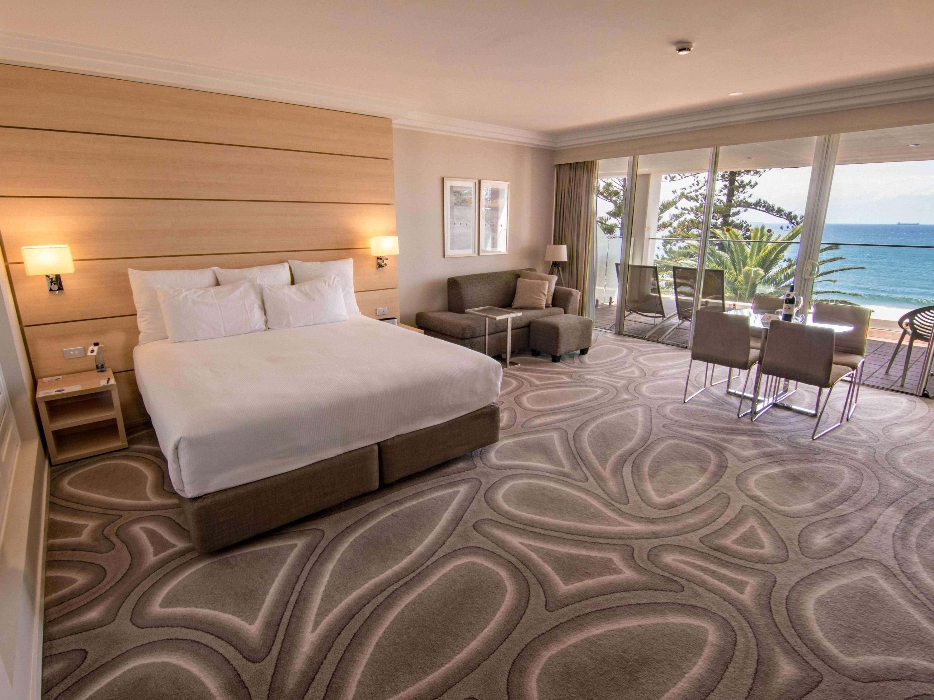 Novotel Wollongong Northbeach Exterior photo