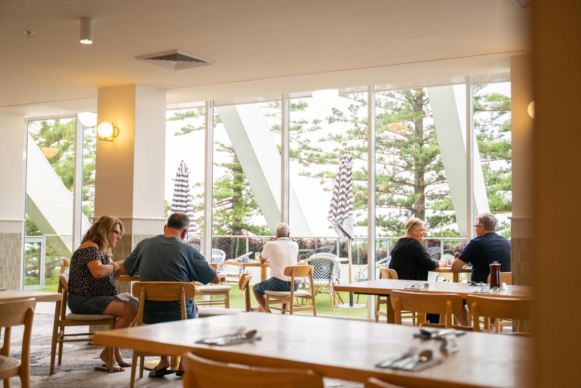 Novotel Wollongong Northbeach Exterior photo